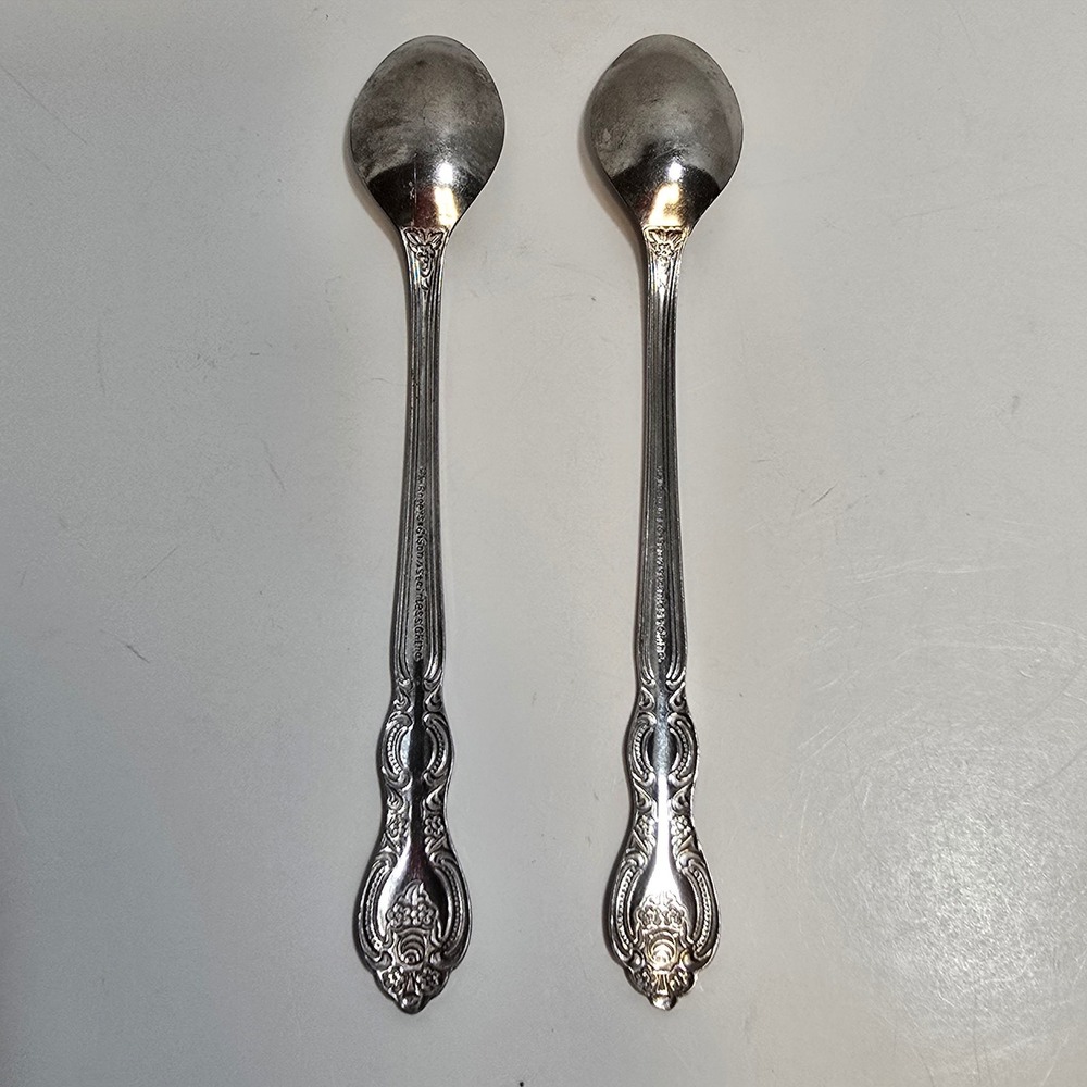 Wm. Rogers & Son Stainless Silverware Glacon Pattern "INS595" Iced Teaspoon - Picture 2 of 5